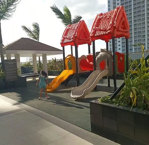 2br Solana Near Moa Picc Naia * Manila