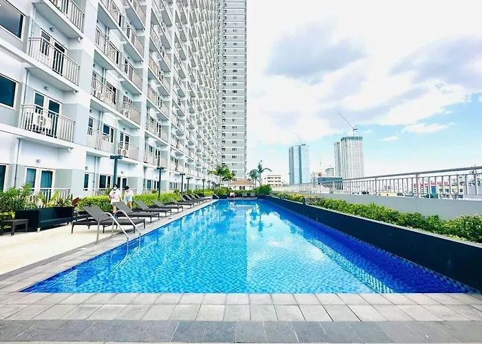 2br Solana Near Moa Picc Naia *